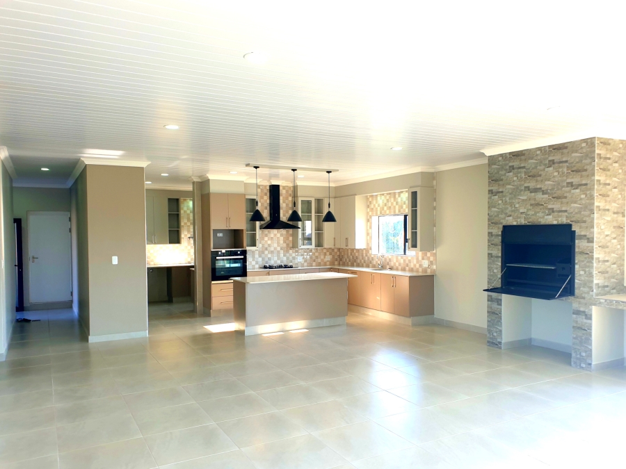 3 Bedroom Property for Sale in Dana Bay Western Cape